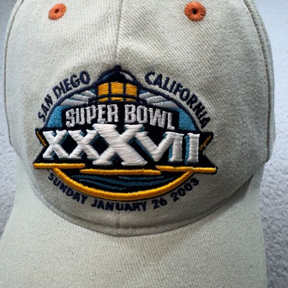 Tampa Bay‎ Buccaneers Hat Cap Strap Back Beige Super Bowl San Diego 2003 NFL - Picture 4 of 12